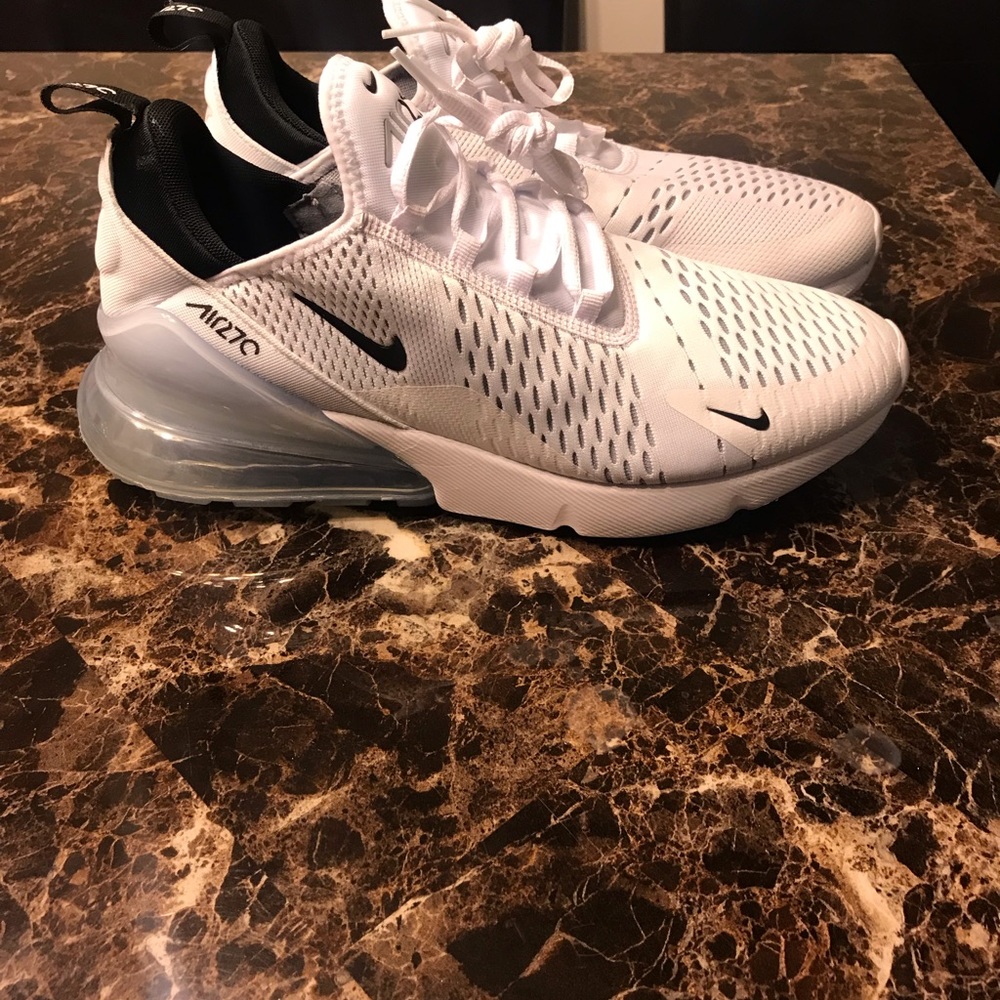 Nike Air Max 270